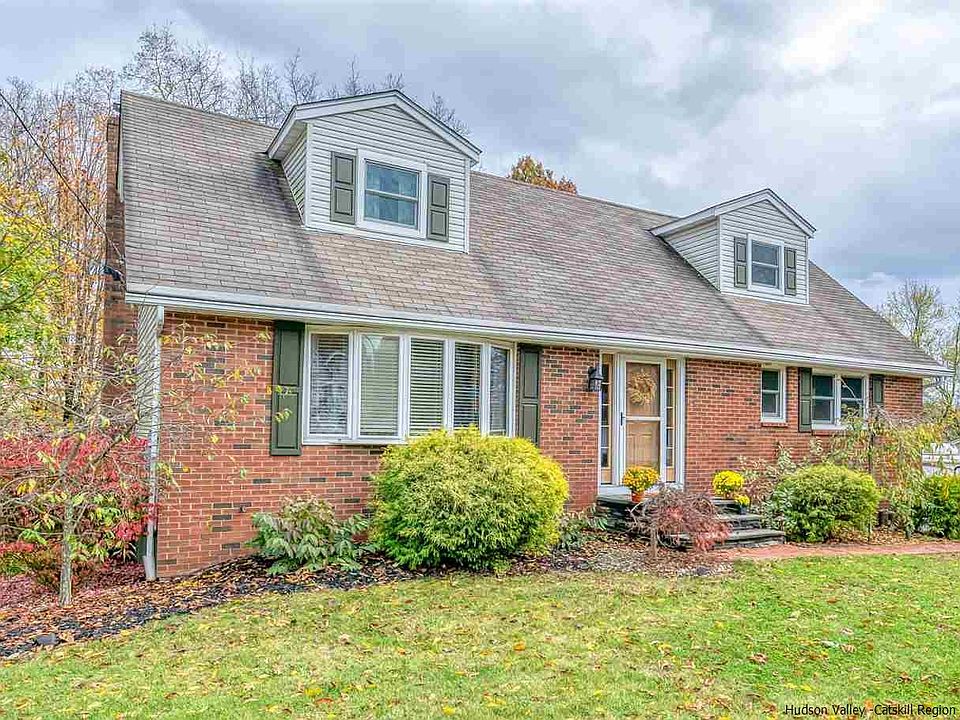1st image of 341 Elmendorf Dr