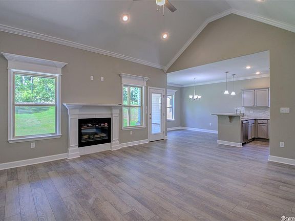 3rd image of 7319 Royal Oaks