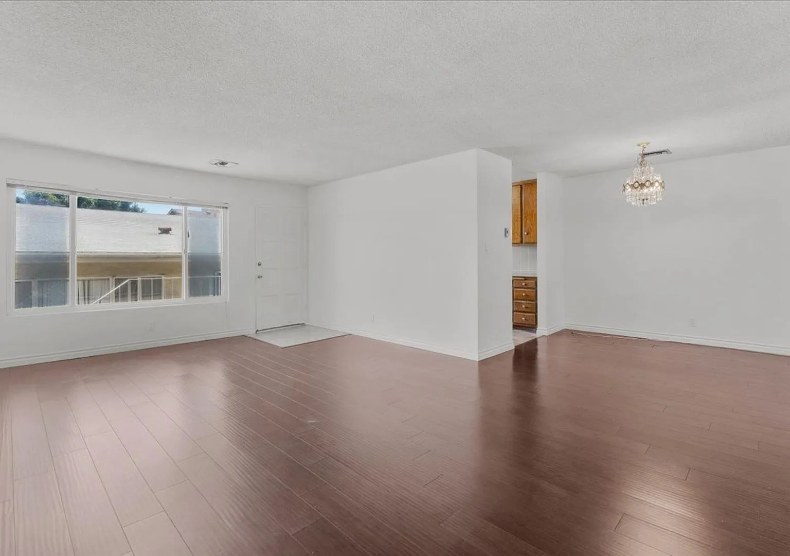 309 S. Doheny Dr. — Photo 2