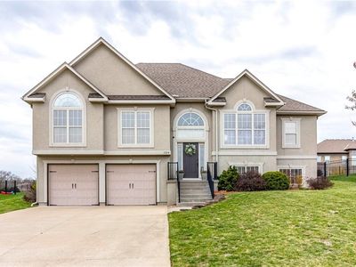 1204 Schroeder Ct, Warrensburg, MO, 64093
