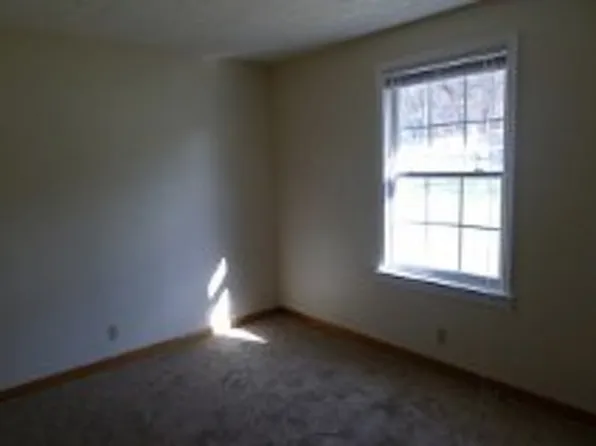 588 Tulip Grove Rd, Hermitage, TN 37076