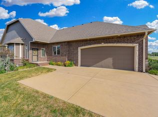707 N Prairie Dunes St, Wichita, KS 67230