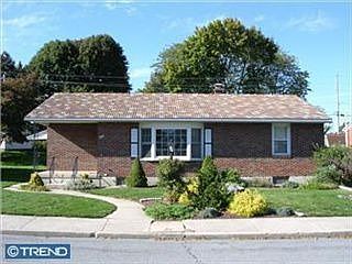 1st image of 309 W Race St