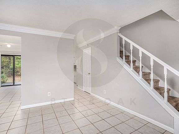 3rd image of 3102 Robie Ln