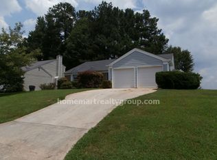 612 Ravinia Way, Lawrenceville, GA 30044