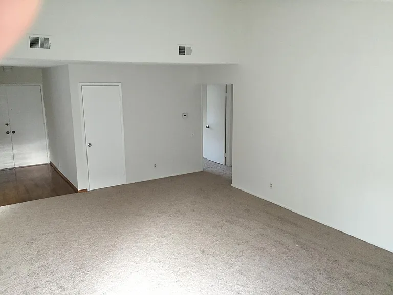 24221 Valyermo Dr — Photo 2