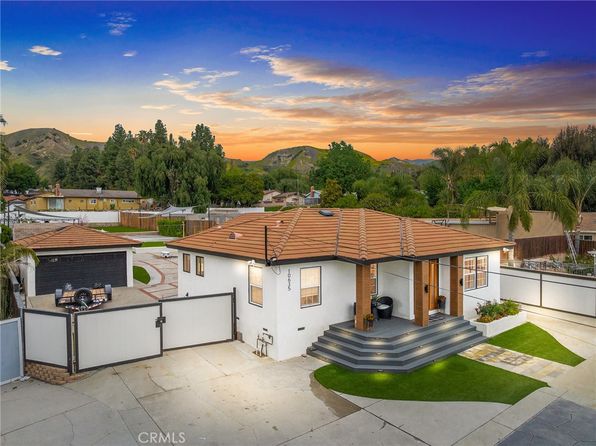 Property image for 10635 Foothill Blvd, Sylmar, CA 91342