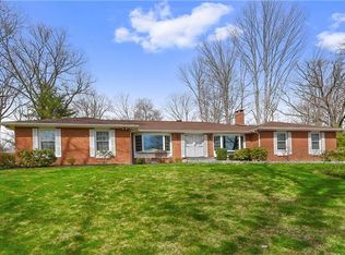 18 Raemont Rd, Granite Springs, NY 10527