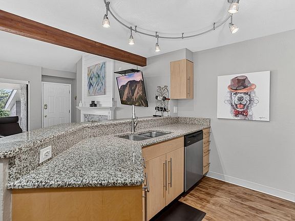 3rd image of 40 S Boulder Cir #40-4034