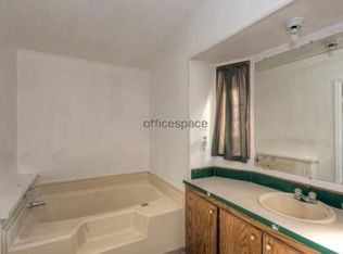 807 Rockwood Ave, Mounds, OK 74047