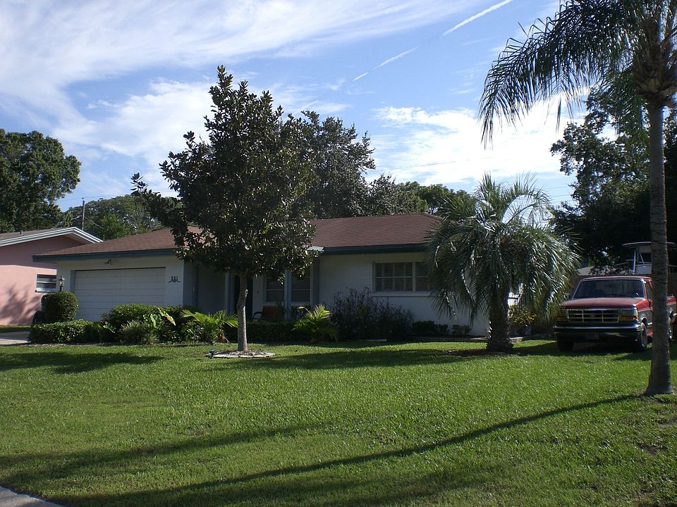 1st image of 861 Emerson Dr