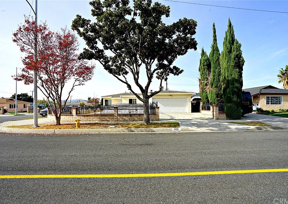 1st image of 1421 Banida Ave
