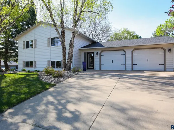 6001 W 32nd St, Sioux Falls, SD 57106