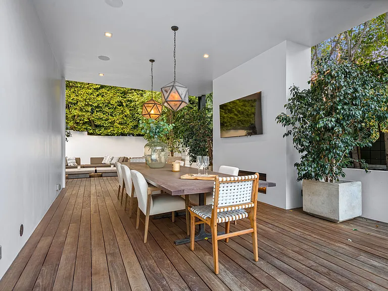 133 N Edinburgh Ave — Photo 54