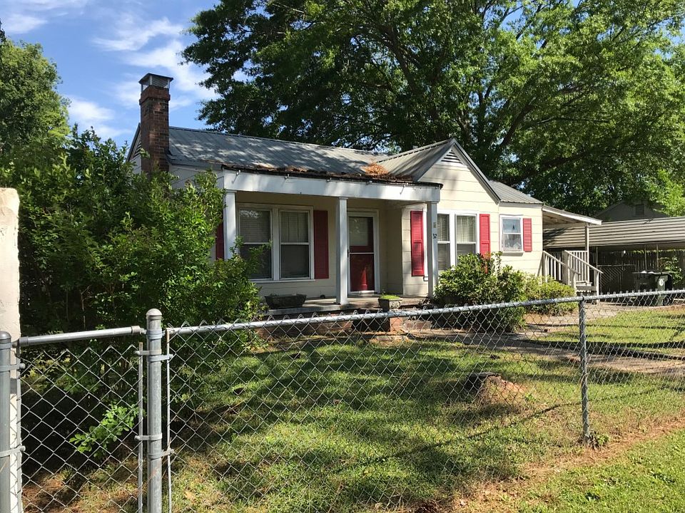 1st image of 32 Arlington Dr