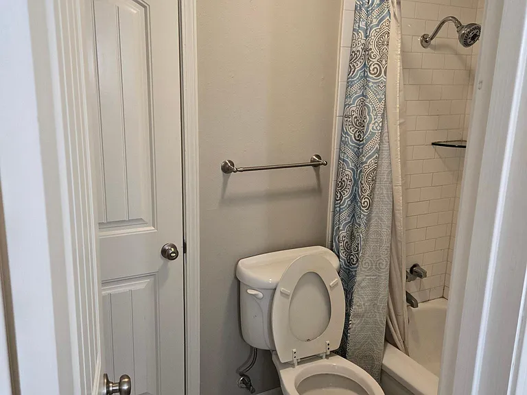 10061 Smitherman Dr — Photo 11