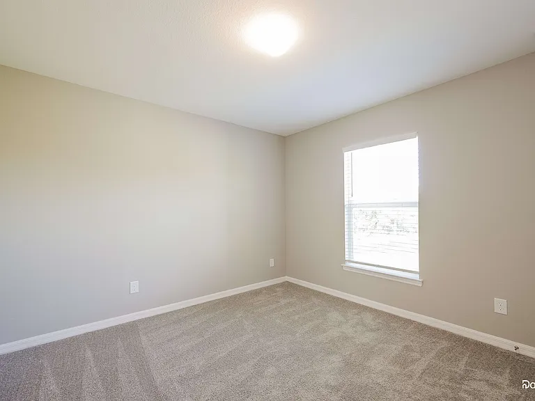 3304 49th St W — Photo 13