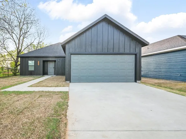 504 Broadway St, Whitesboro, TX 76273