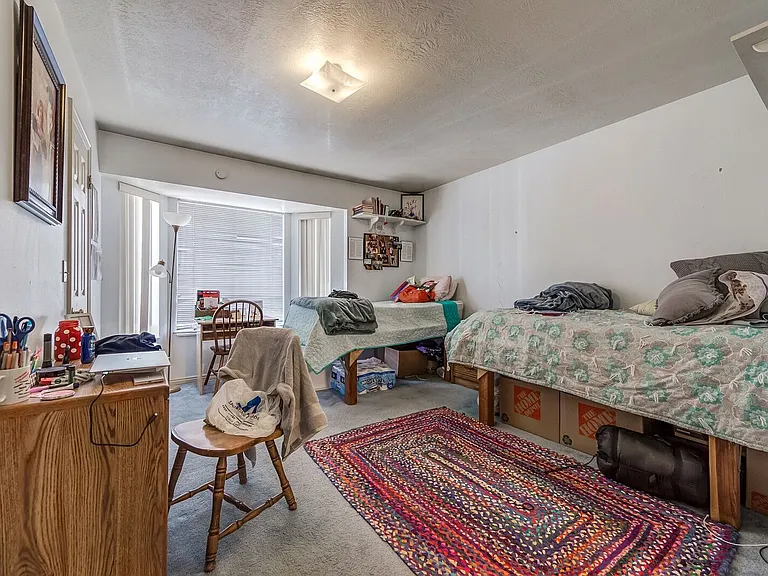 547 N 300 E #5 — Photo 12