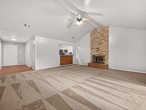 4th image of 24050 Spring Briar Ln