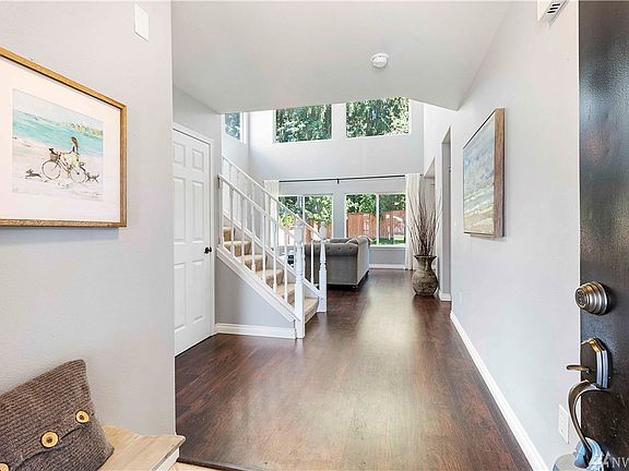 3rd image of 17313 94th Avenue Ct E