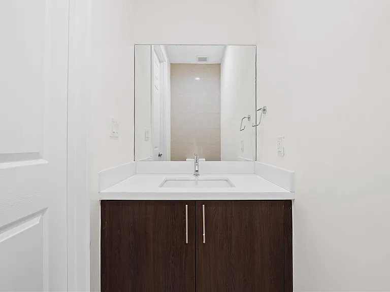 1430 SW 4th Ave #1430 — Photo 25