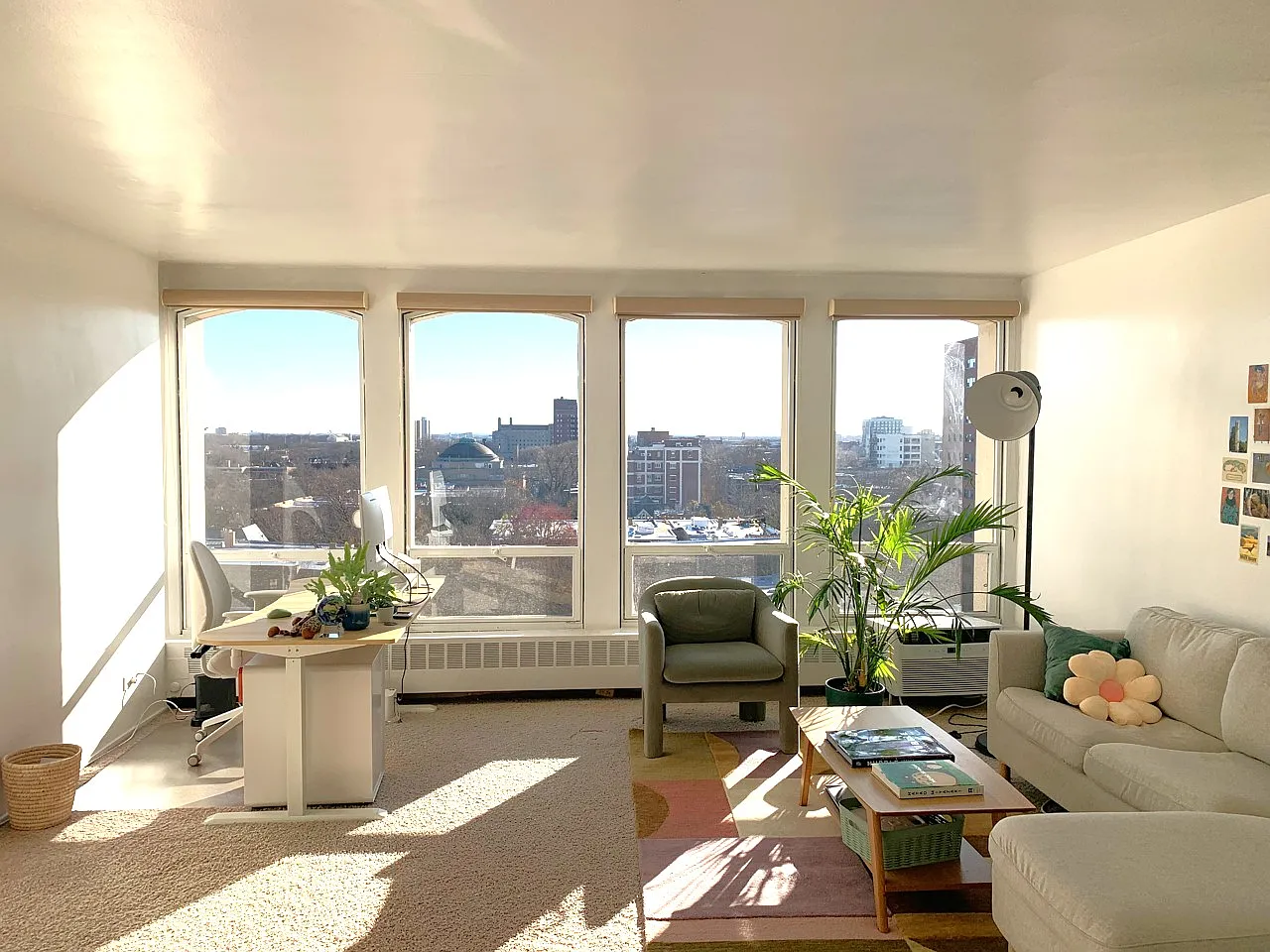 1400 E 55th Pl — Photo 3