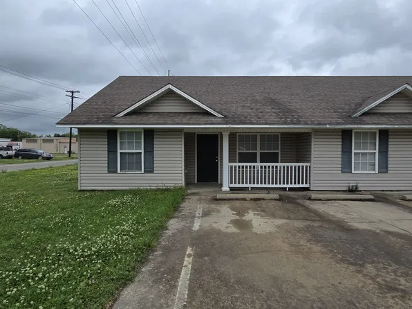 895 W Choctaw Ave, Sallisaw, OK 74955