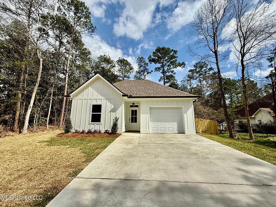 1st image of 94176 Bayou Dr
