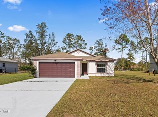 21 Rockefeller Dr, Palm Coast, FL 32164