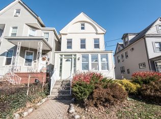 31-33 W 43rd St, Bayonne, NJ 07002