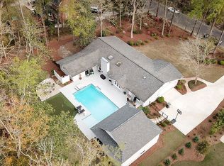 109 Friar Tuck Ln, Thomasville, GA 31792