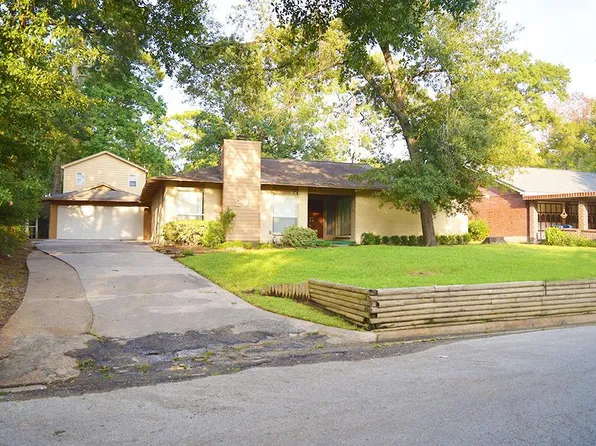 20 Little John Ln #B, Conroe, TX 77301