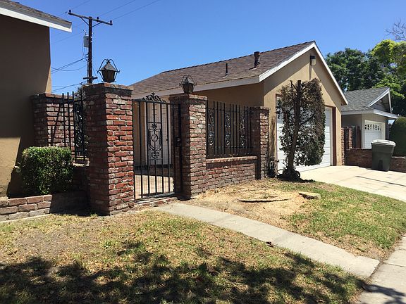 2nd image of 1880 W Chateau Ave