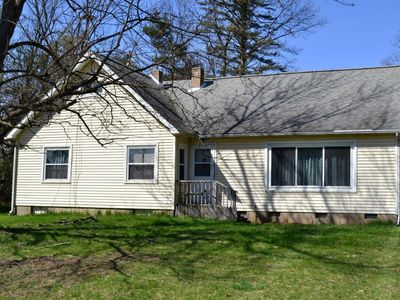 1631 Michigan Ave E, Battle Creek, MI, 49014