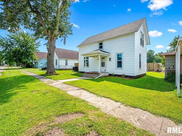 108 S La Salle Ave, Ladd, IL 61329