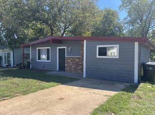 2532 Loy Lake Rd, Denison, TX 75020