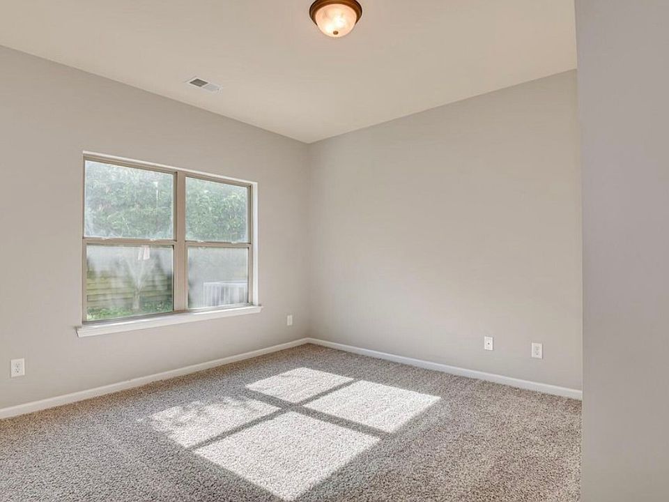 1st image of 3381 Grove Landing Cir