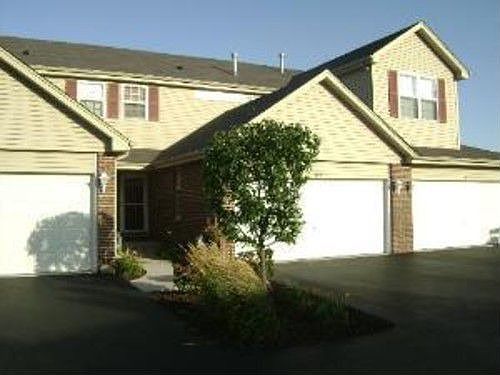 1st image of 919 Foxwood Ct