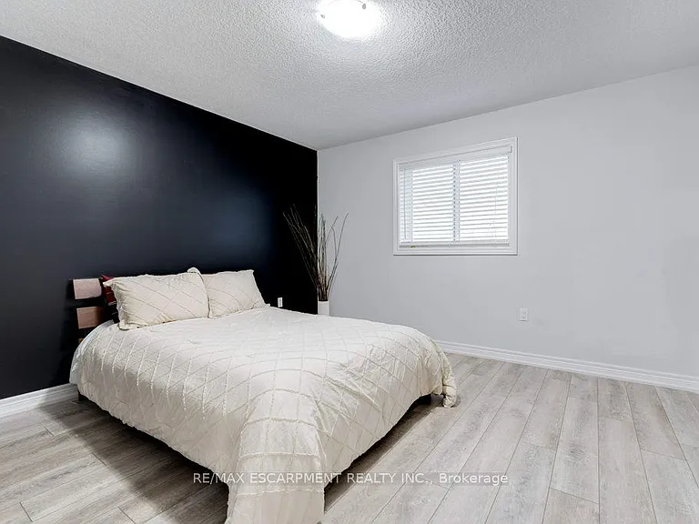 85 Showcase Dr #MAIN — Photo 42