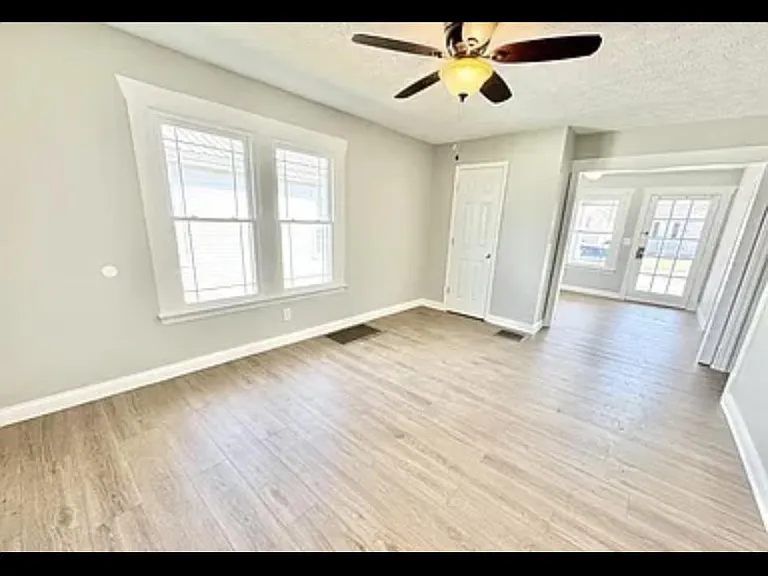 1509 Lincoln Ave — Photo 18