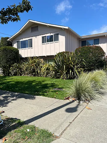 1611 Santa Clara Ave #E Photo 1