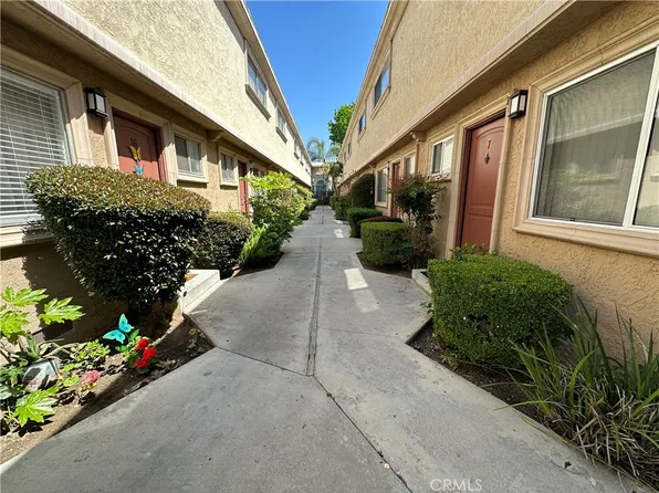 20234 Cohasset St Unit 19, Winnetka, CA 91306