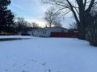 4162 N Belsay Rd, Flint, MI 48506