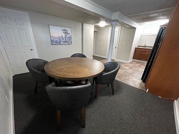 5th image of 1101 S Sherman Ave #2