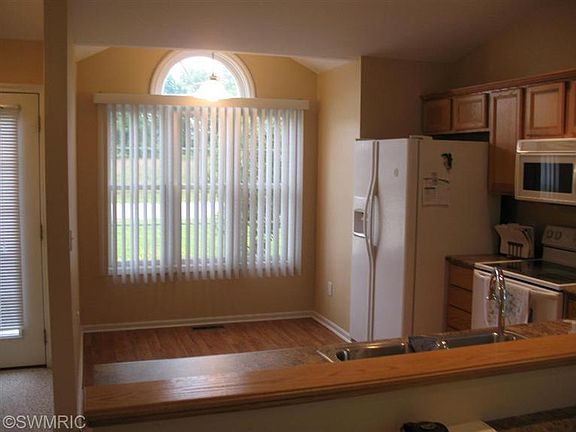 2nd image of 109 Creek Dr #4