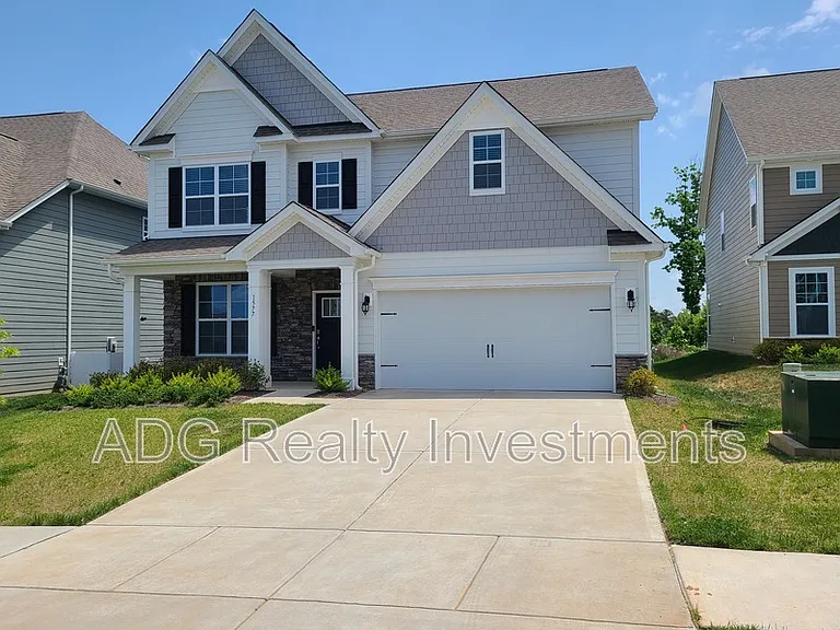 1577 Cambria Ct — Photo 1