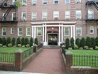 Rented by Abacus Properties