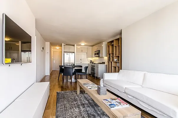 Rented by Park River | media 5