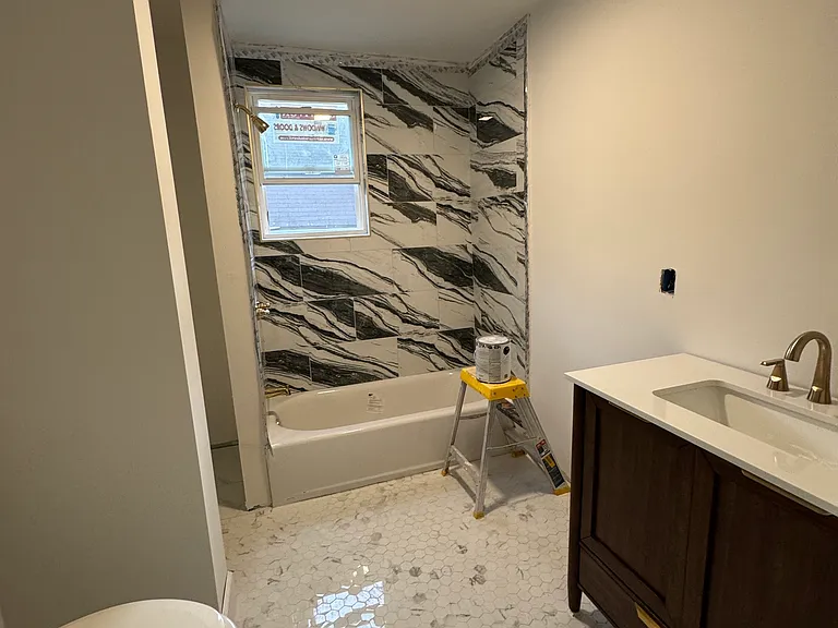 12-14 Whitney St #3 — Photo 3